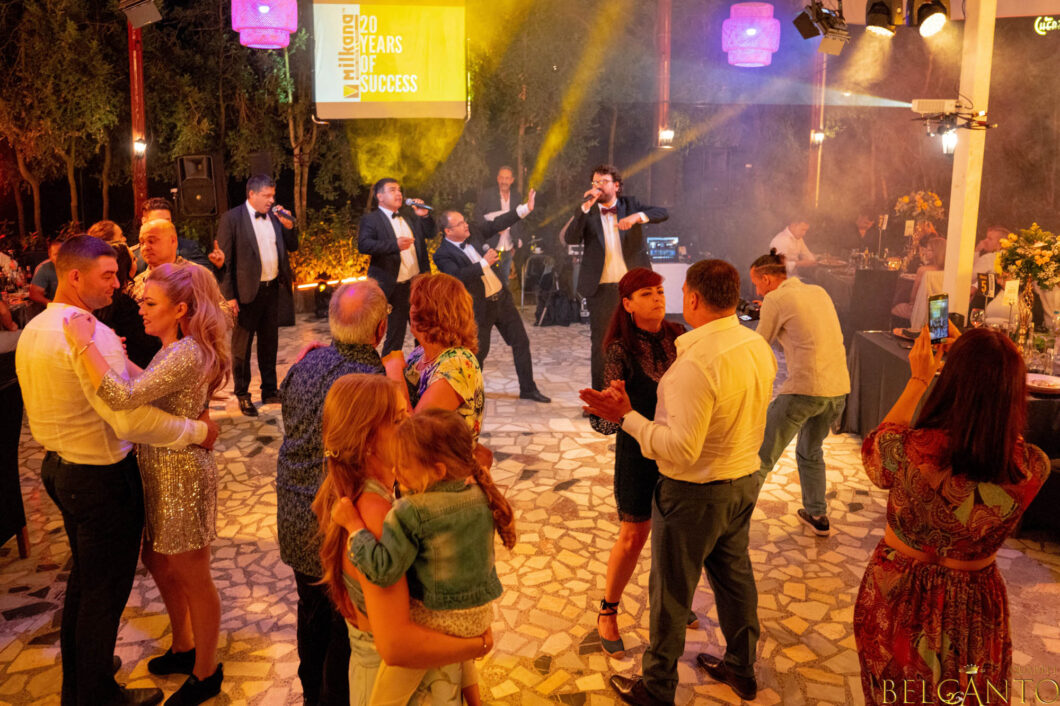 белканто фирмено парти